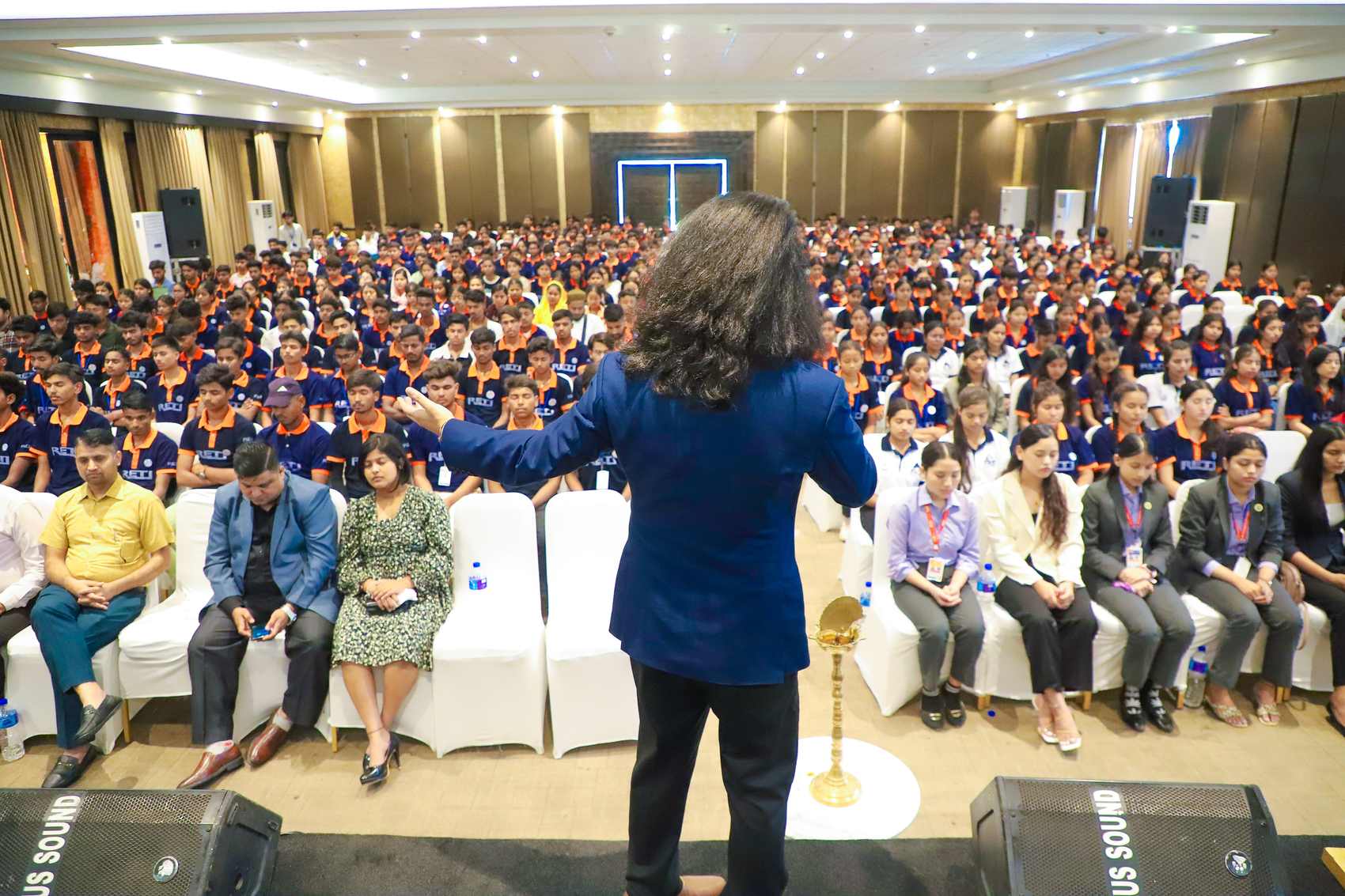 High Voltage Seminars